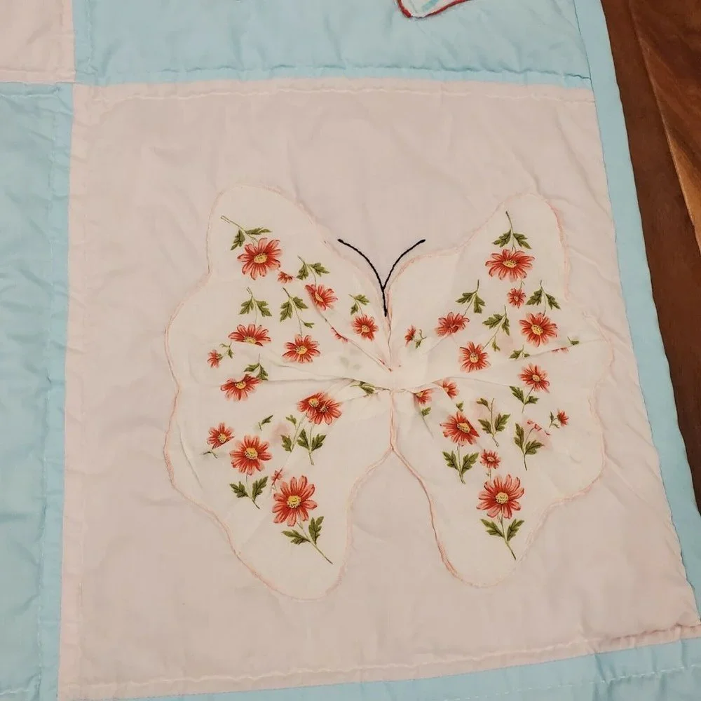 Vintage Butterfly Floral Quilt Tapestry Embroidered Pastel Blue‎ Pink 42 x 42